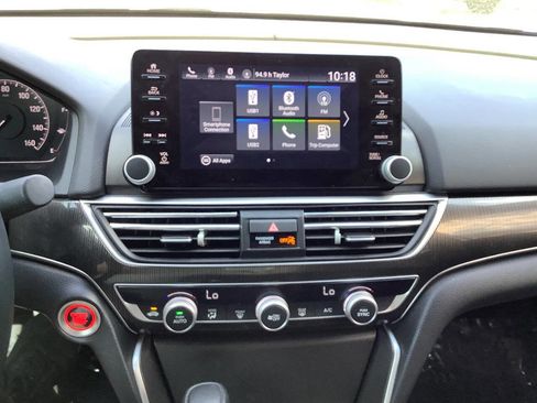 Used 2022 Honda Accord Sport image 34