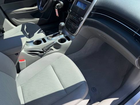Used 2014 Chevrolet Malibu LS FWD image 10