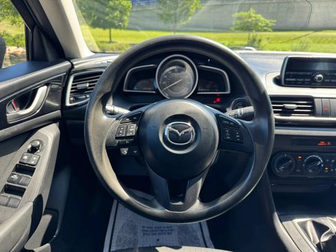 Used 2014 MAZDA MAZDA3 i Sport FWD image 21