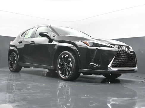 Used 2024 Lexus UX 250h FWD w/ Premium Package image 41
