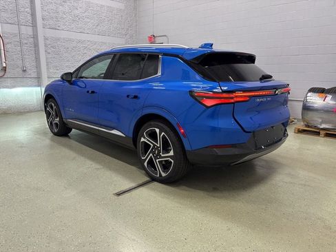 New 2026 Chevrolet Equinox EV LT image 5