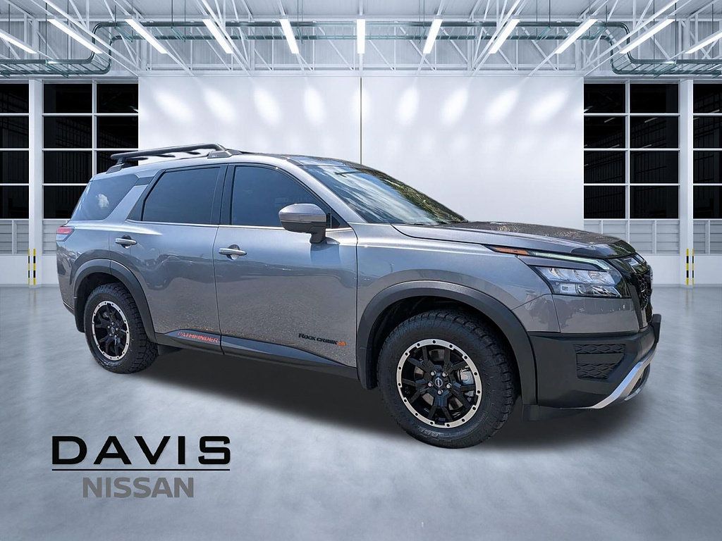 Used 2025 Nissan Pathfinder Rock Creek AWD/4WD image 1