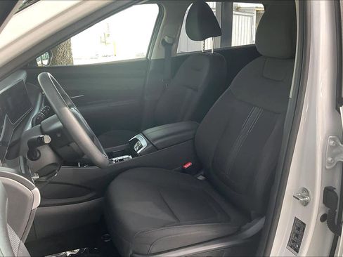Certified 2025 Hyundai Tucson SEL image 7