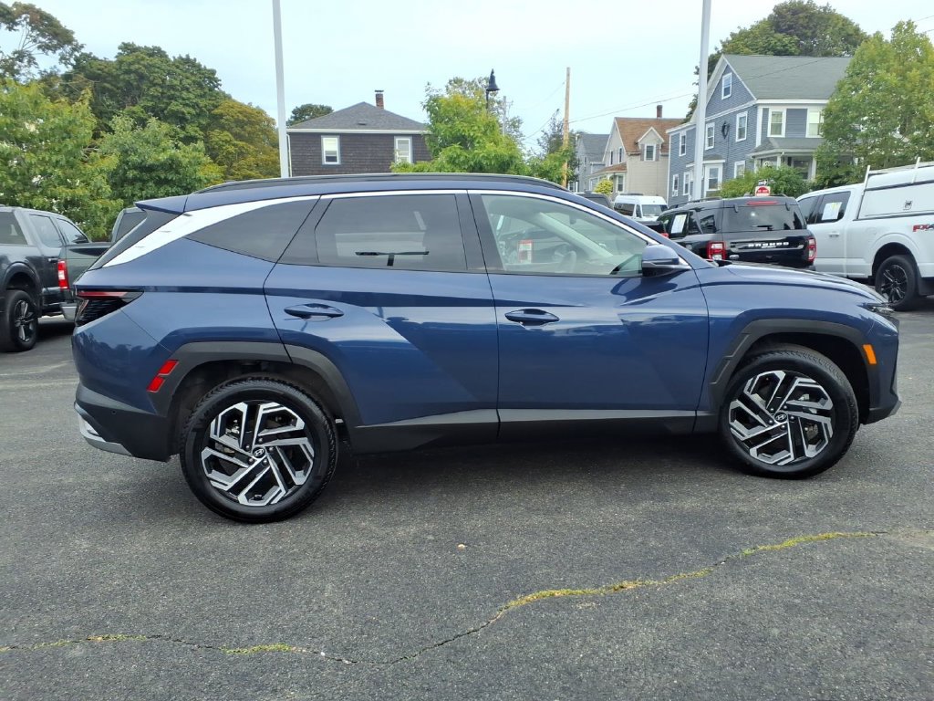 Used 2025 Hyundai Tucson Limited AWD/4WD image 5
