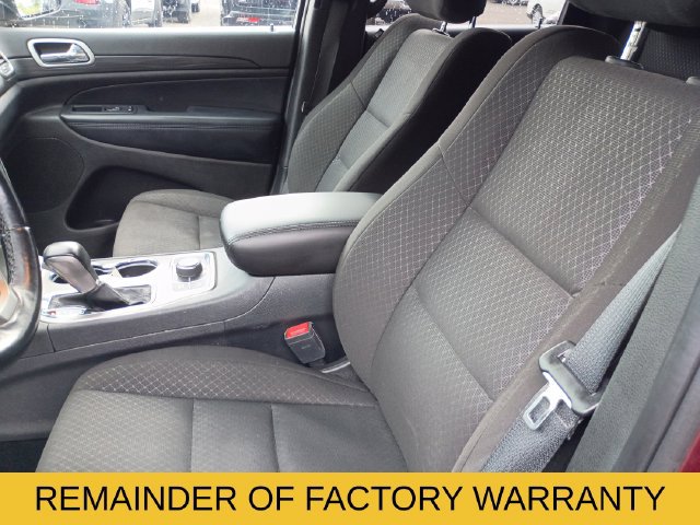 Used 2021 Jeep Grand Cherokee Laredo AWD/4WD image 12