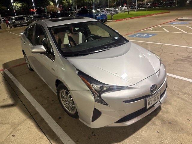 Used 2016 Toyota Prius Four w/ Advanced Technology Package FWD image 1