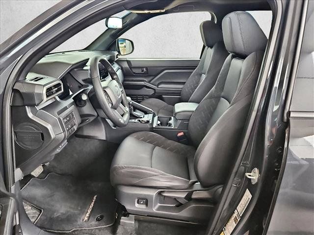 Used 2025 Toyota Tacoma SR AWD/4WD image 15