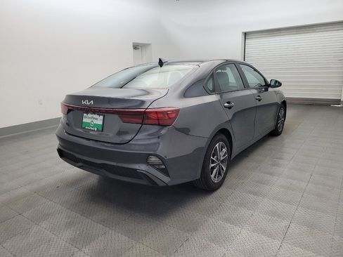 Used 2023 Kia Forte LXS FWD image 9