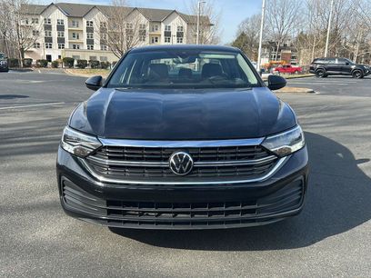 Used 2024 Volkswagen Jetta SE