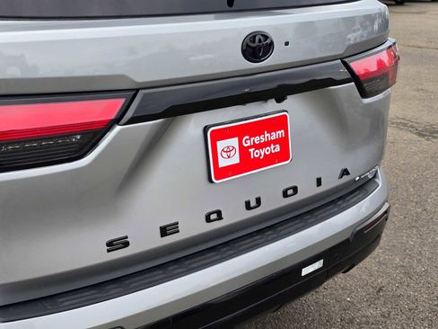 Certified 2025 Toyota Sequoia Platinum image 17