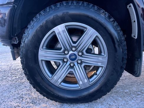 Used 2019 Ford F150 Lariat w/ Equipment Group 502A Luxury image 10