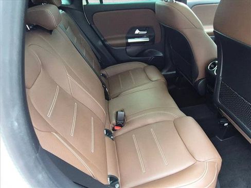 Certified 2022 Mercedes-Benz GLA 35 AMG 4MATIC image 21