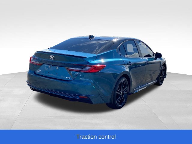 Used 2025 Toyota Camry XSE AWD/4WD image 4