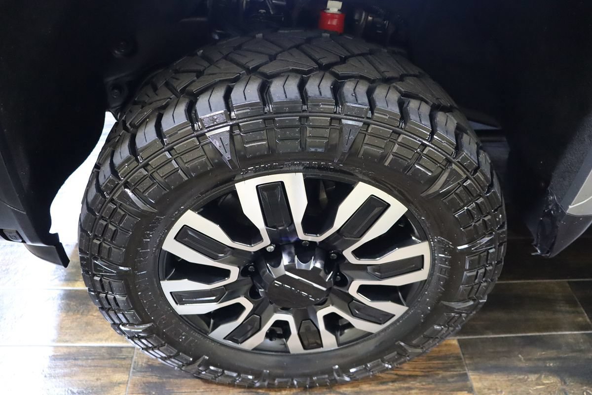 Used 2024 GMC Sierra 2500 Denali Ultimate AWD/4WD image 47