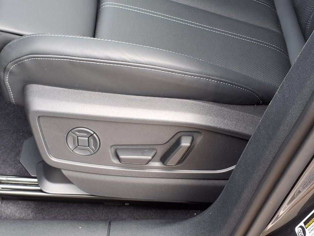 New 2026 Audi Q5 Premium Plus AWD/4WD image 12