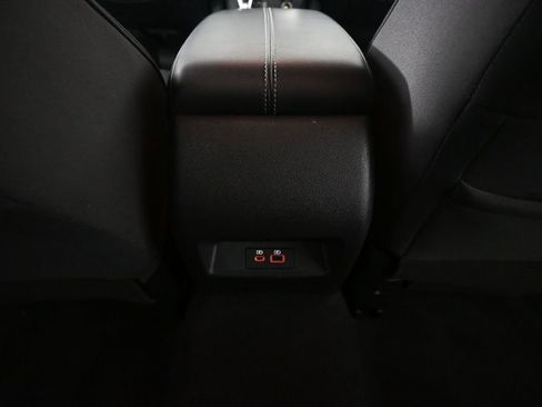 Used 2024 Nissan Altima 2.5 SV image 16