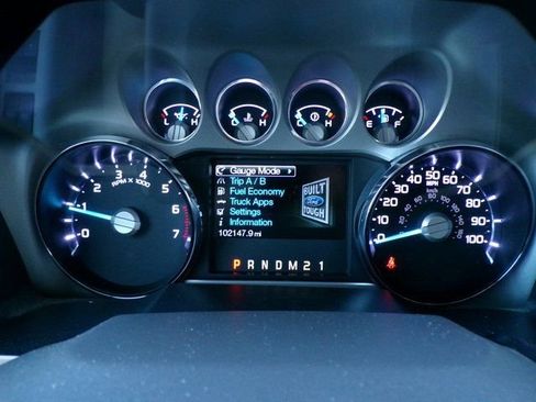 Used 2015 Ford F350 Lariat image 17