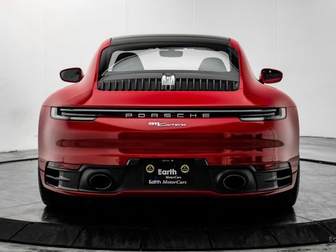 Used 2024 Porsche 911 Carrera w/ Premium Package image 10