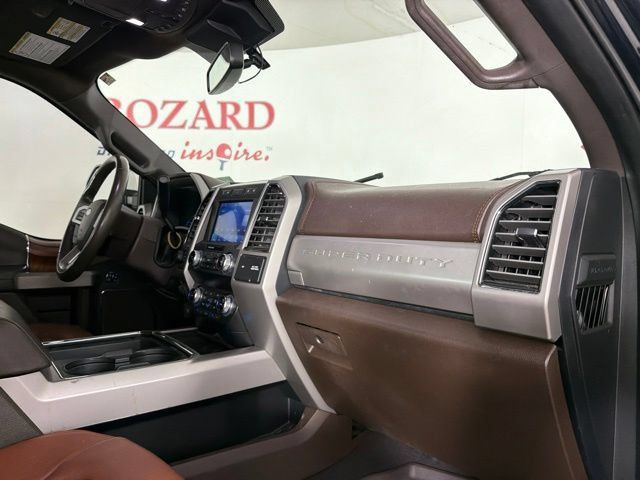 Used 2021 Ford F350 King Ranch w/ King Ranch Ultimate Package AWD/4WD image 31