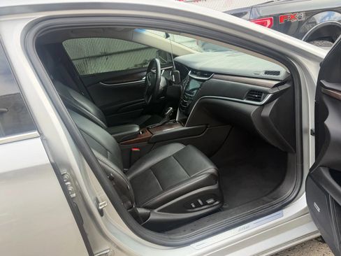 Used 2019 Cadillac XTS Luxury image 12