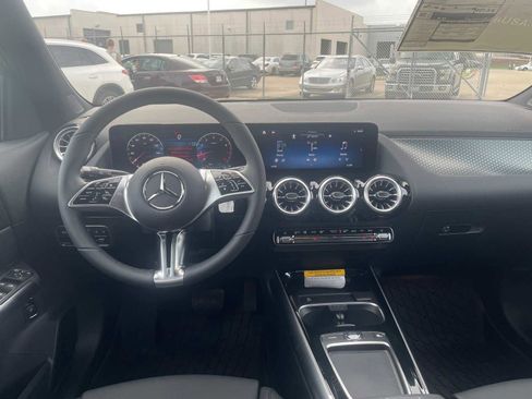 New 2026 Mercedes-Benz GLA 250 image 23