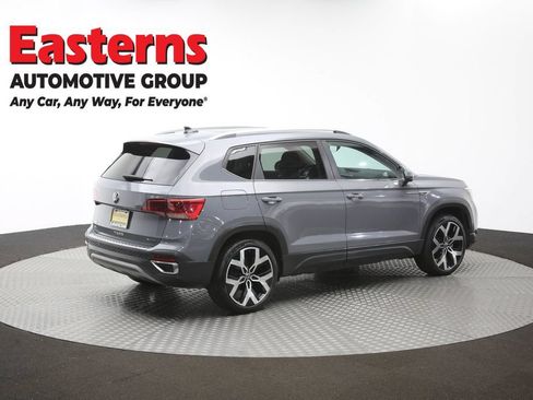 Used 2023 Volkswagen Taos SEL AWD/4WD image 41