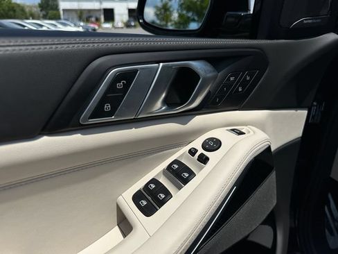 Used 2025 BMW X5 M60i w/ Executive Package AWD/4WD image 11