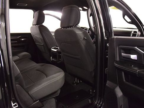 Used 2025 RAM 2500 Big Horn RWD image 27