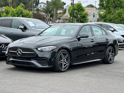 Used 2025 Mercedes-Benz C 300 4MATIC Sedan image 7