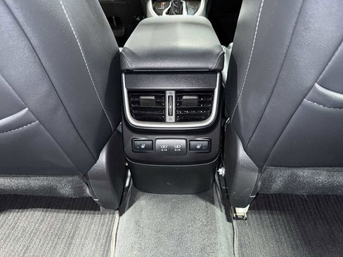 Used 2022 Subaru Legacy Limited XT image 28