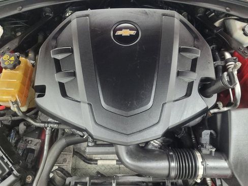 Used 2019 Chevrolet Camaro LT w/ Technology Package image 30