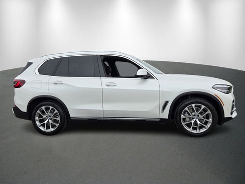 Used 2023 BMW X5 xDrive40i w/ Premium Package image 8