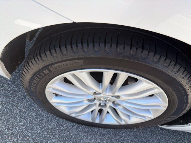 Used 2016 Lexus ES 350 w/ Accessory Package FWD image 6
