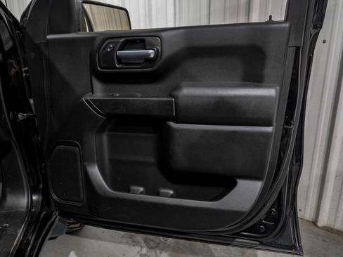 Used 2021 Chevrolet Silverado 1500 Custom image 42