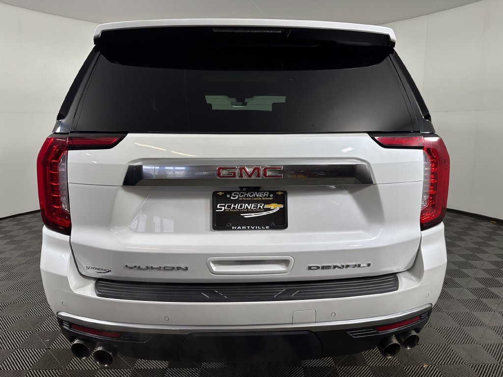 Used 2022 GMC Yukon Denali w/ Denali Ultimate Package AWD/4WD image 4