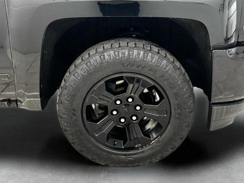 Used 2019 Chevrolet Silverado 1500 LT w/ All Star Edition AWD/4WD image 38