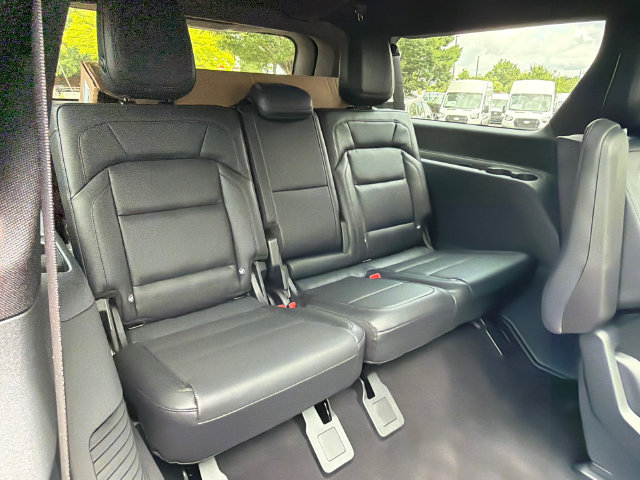 New 2027 Lincoln Navigator L Reserve w/ Jet Appearance Package RWD image 17