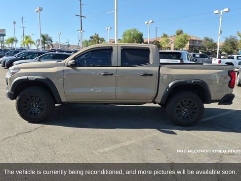 Used 2023 Chevrolet Colorado Trail Boss AWD/4WD image 9