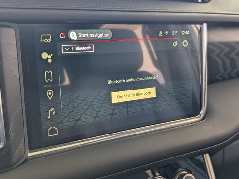 Used 2023 GMC Yukon XL Denali image 29