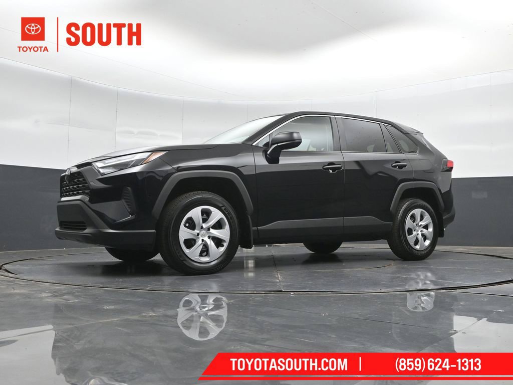 Certified 2025 Toyota RAV4 LE AWD/4WD image 39