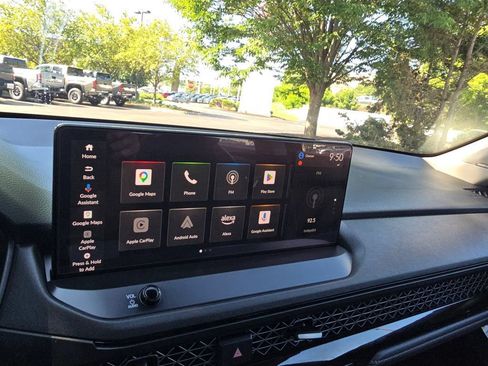 Used 2025 Honda Accord Touring image 29
