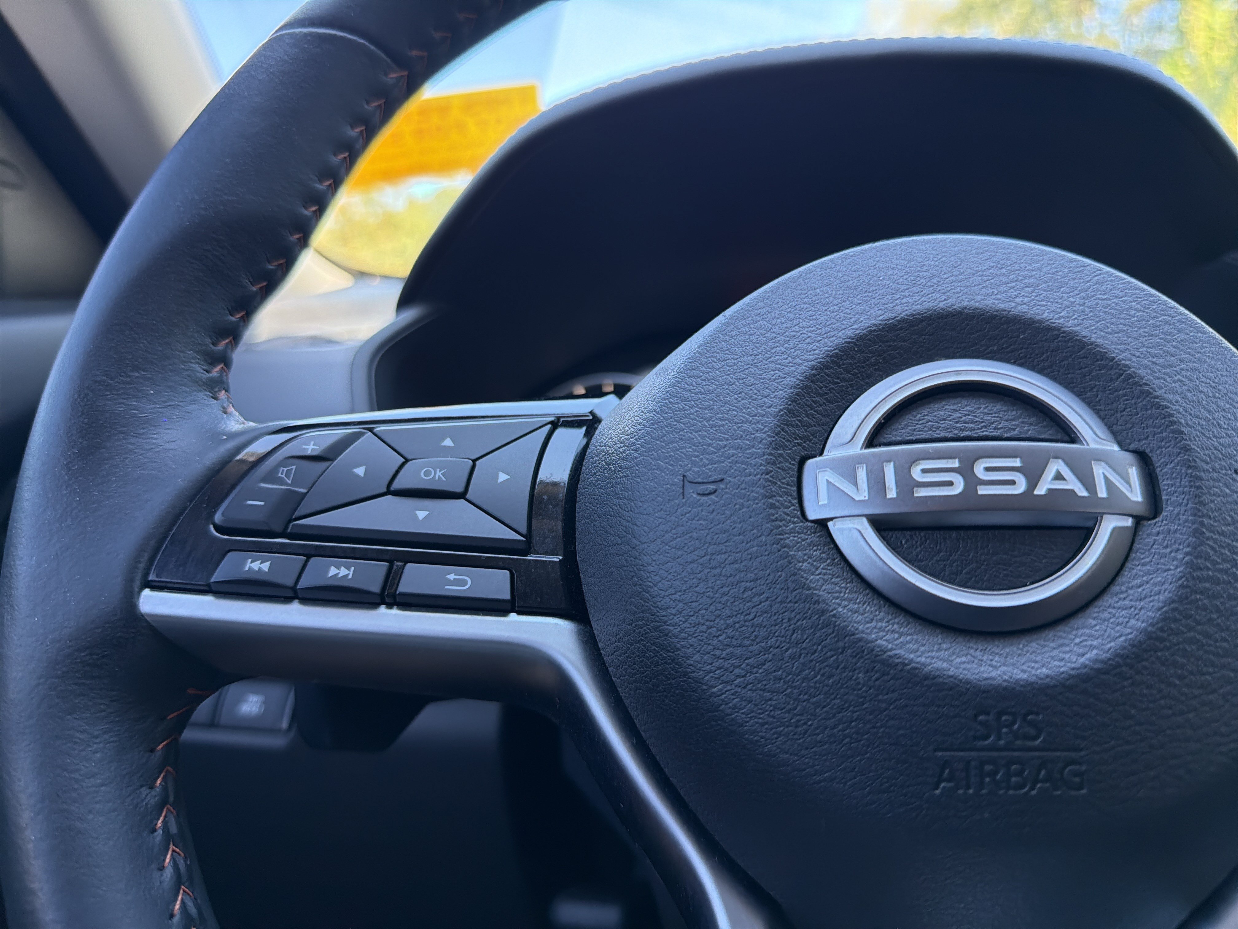 Used 2023 Nissan Altima 2.5 SR w/ SR Premium Package FWD image 28