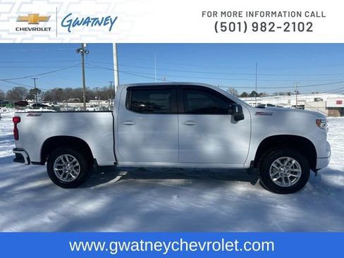Used 2024 Chevrolet Silverado 1500 RST image 4
