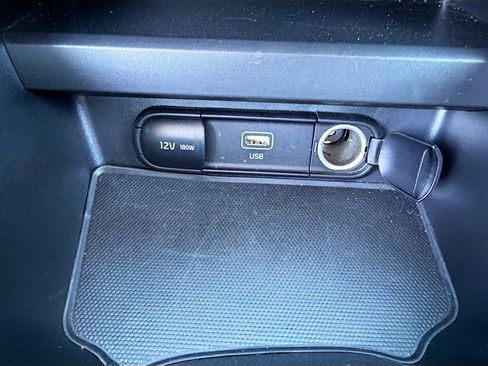 Used 2024 Kia Soul LX w/ Option Group 015 image 28