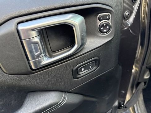 Used 2023 Jeep Wrangler Unlimited Sahara w/ Cold Weather Group image 24