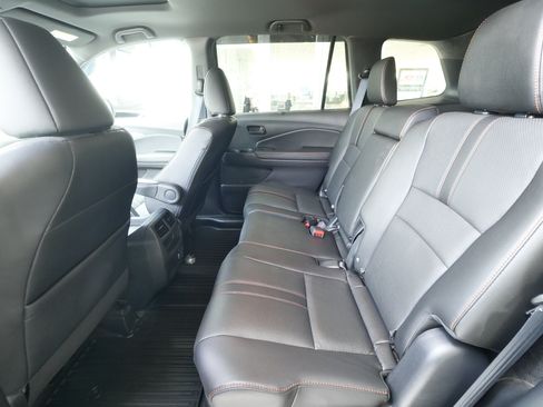 Used 2022 Honda Passport TrailSport image 14