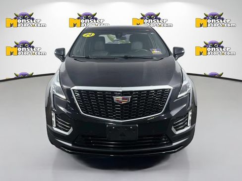 Used 2024 Cadillac XT5 Luxury AWD/4WD image 2
