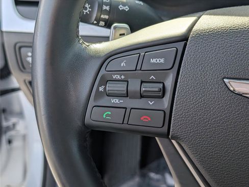 Used 2018 Genesis G80 3.8 image 22