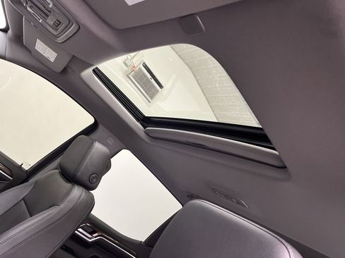 Certified 2022 Chevrolet Silverado 1500 RST w/ All Star Edition Plus AWD/4WD image 6