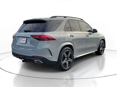 Used 2024 Mercedes-Benz GLE 350 4MATIC image 4